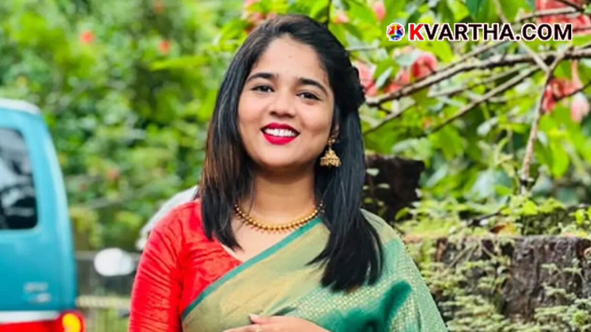 YouTuber S.R. Dhanya (Helen of Sparta)