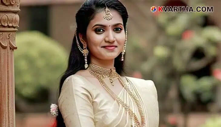  Bride Representing Kerala Gold Price May 08