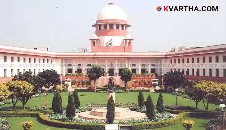 Supreme Court of India with focus on the bench, symbolizing the judiciary.