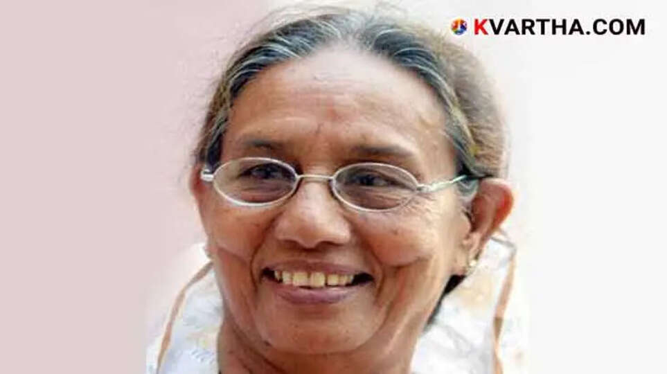 Kesari Nayanar Award for Veteran Actress Nilambur Ayesha
