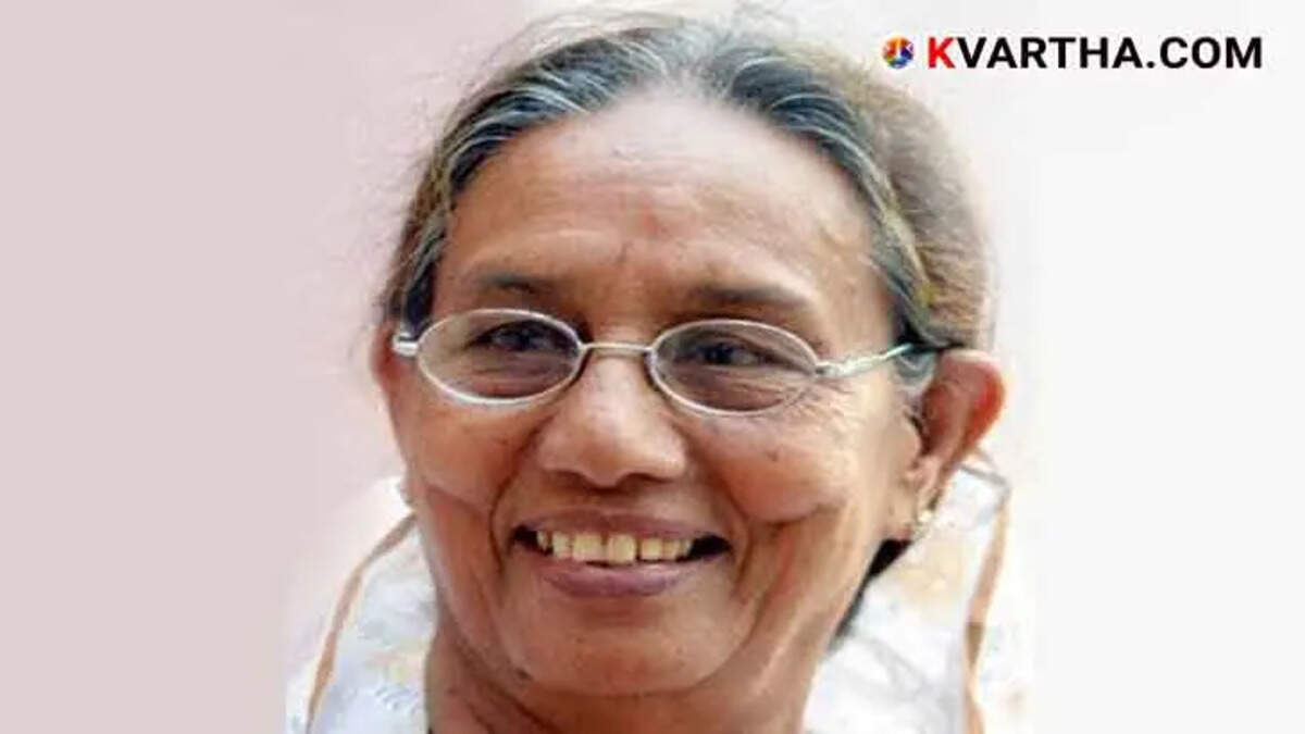 Kesari Nayanar Award for Veteran Actress Nilambur Ayesha