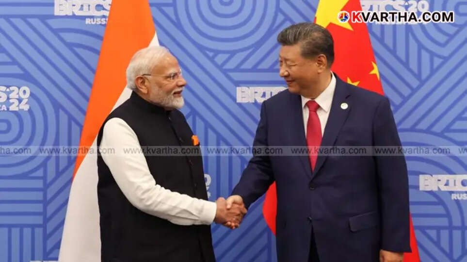 Indian Prime Minister Narendra Modi with Chinese President Xi Jinping.