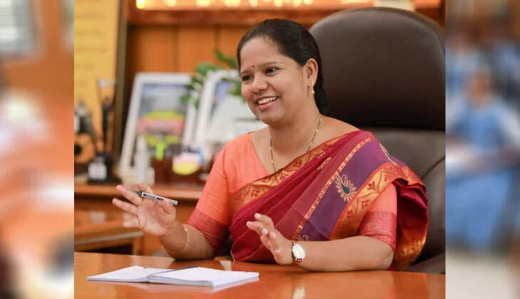 studying well in school can lead to civil services district