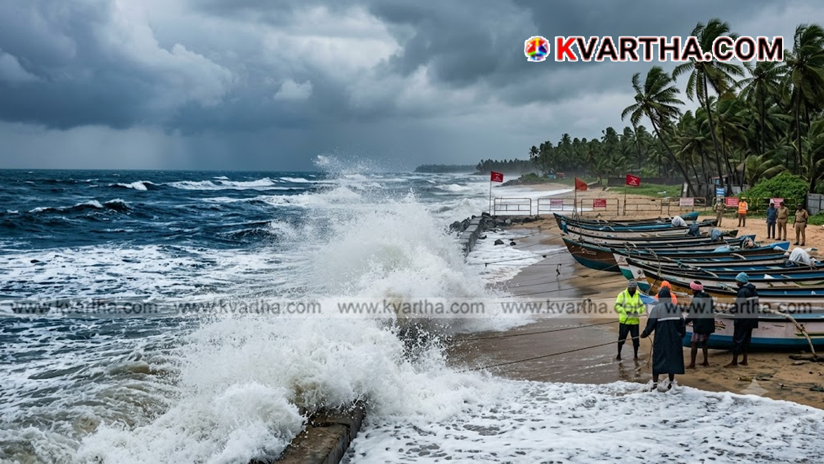 Waves hitting the coast during Kallakadal