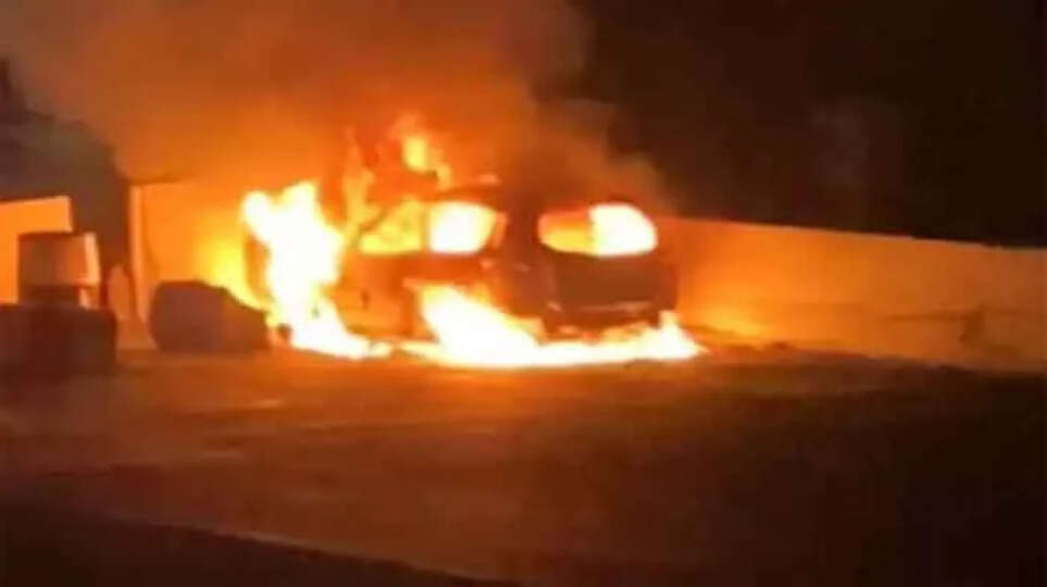 Man Died after car catches fire in Kollam, Kollam, News, Accidental Death, Car catches fire, Obituary, Natives, Kerala News