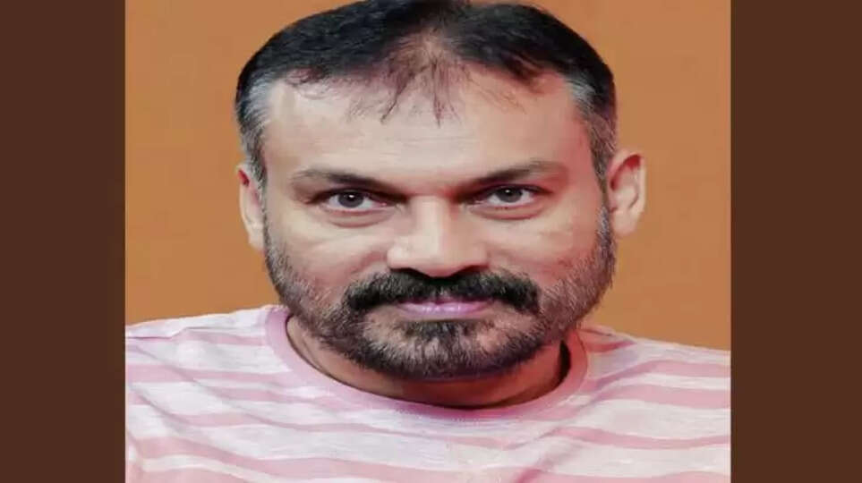 Manjulan Honored with Layam National Award for Outstanding Contributions to Theatre