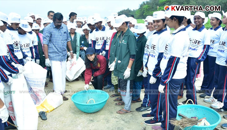 Volunteers participating in the coastal cleanup drive at Azheekal Beach in Kannur.