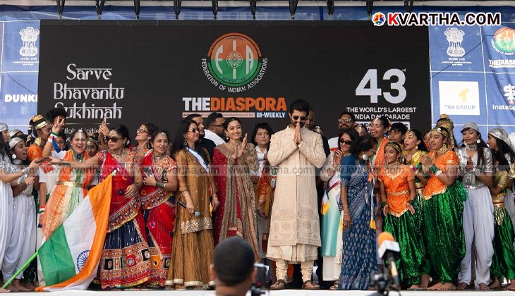 Indian actors Rashmika Mandanna and Vijay Deverakonda at the India Day Parade in New York.