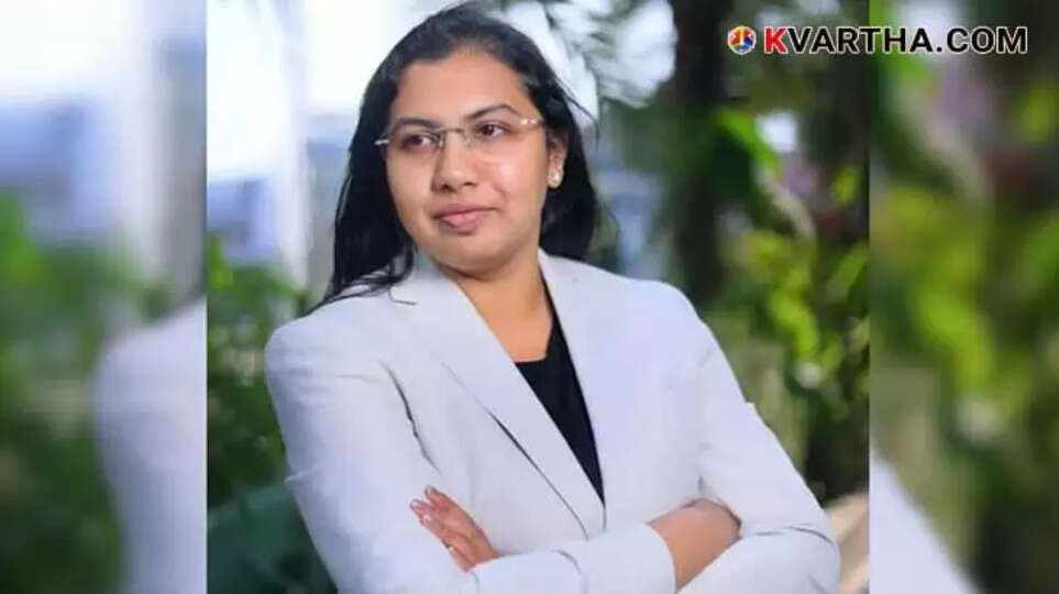 Young Woman Doctor Arrested in Hyderabad for Ordering Cocaine via WhatsApp; ₹5 Lakh Worth Drug Seized