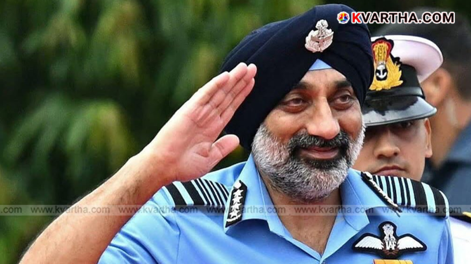 Indian Air Force Chief Amar Preet Singh giving a speech.