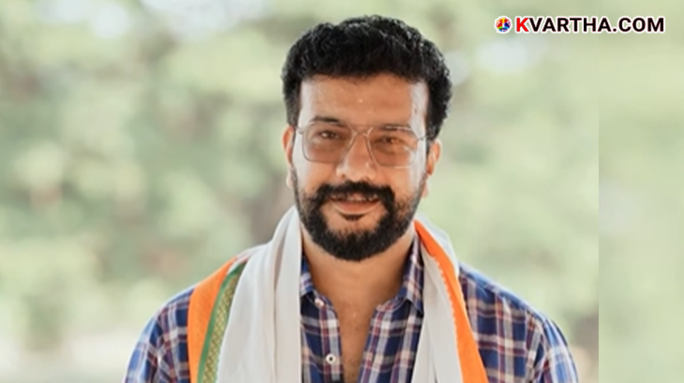 Ramesh Pisharody campaigning for the UDF in Palakkad constituency.