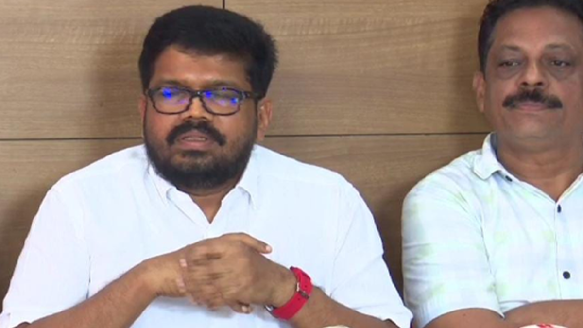 KK Ragesh addressing a press conference in Kannur.