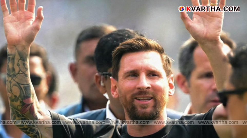 Dense fog at Delhi airport runway