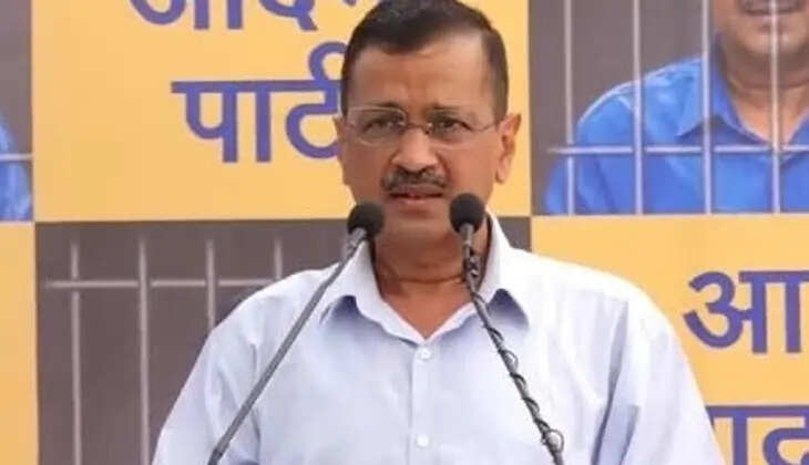 Arvind Kejriwal appearing in court