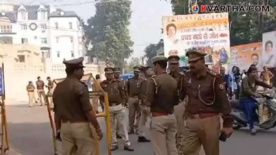 Congress Leaders Stopped: UP Police Blocks Access to Sambhal