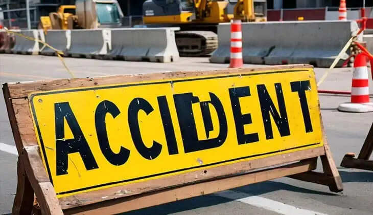 Three youths died in bike accident in Kambam Gudalur